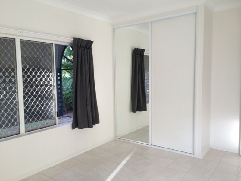 23 Cyperus Drive, Redlynch QLD 4870