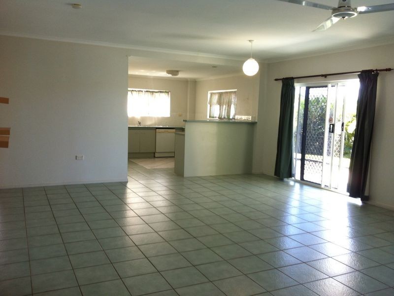 10/5 Brinsmead Terrace, Kanimbla QLD 4870