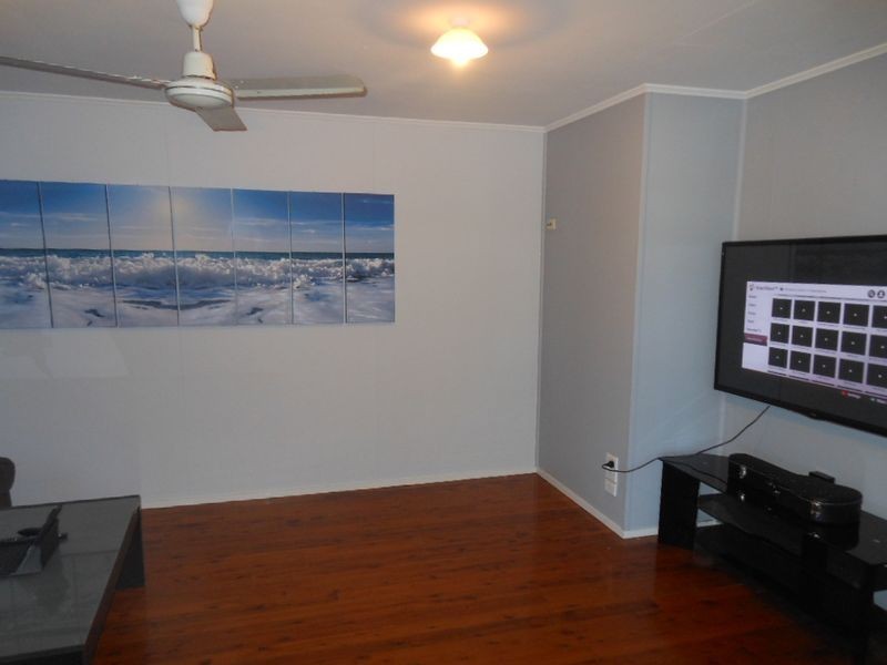 3 Brandt Close, Manoora QLD 4870