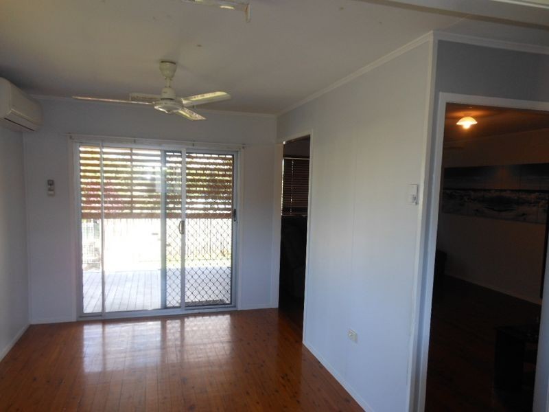 3 Brandt Close, Manoora QLD 4870