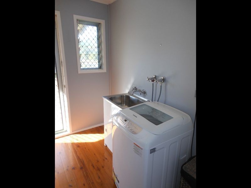 3 Brandt Close, Manoora QLD 4870