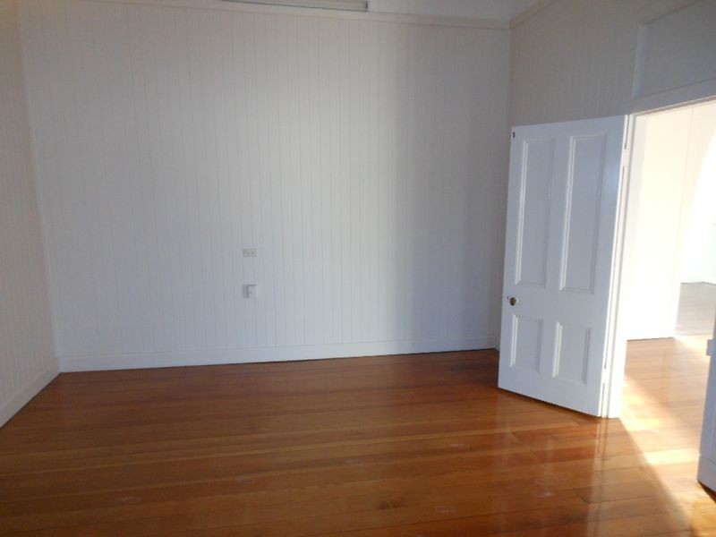 356 McLeod Street, Cairns North QLD 4870