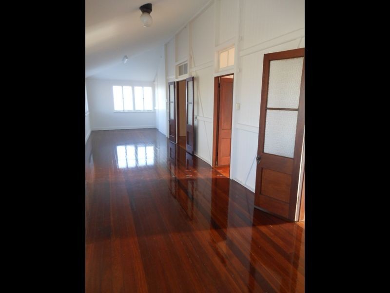 356 McLeod Street, Cairns North QLD 4870