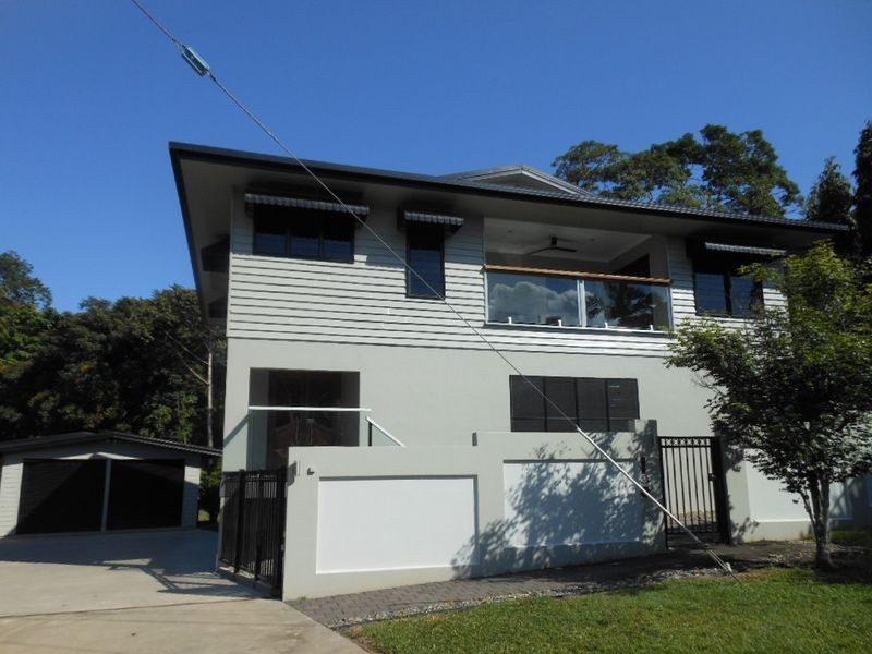 23 Mullins Street, Whitfield QLD 4870
