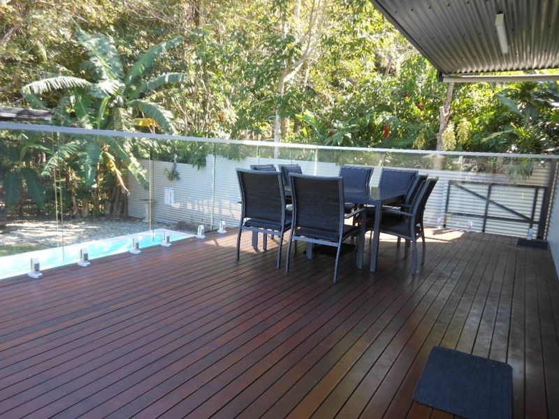 23 Mullins Street, Whitfield QLD 4870