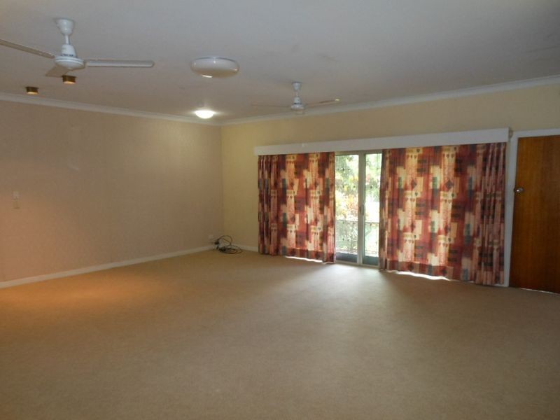 10 Maree Street, Freshwater QLD 4870