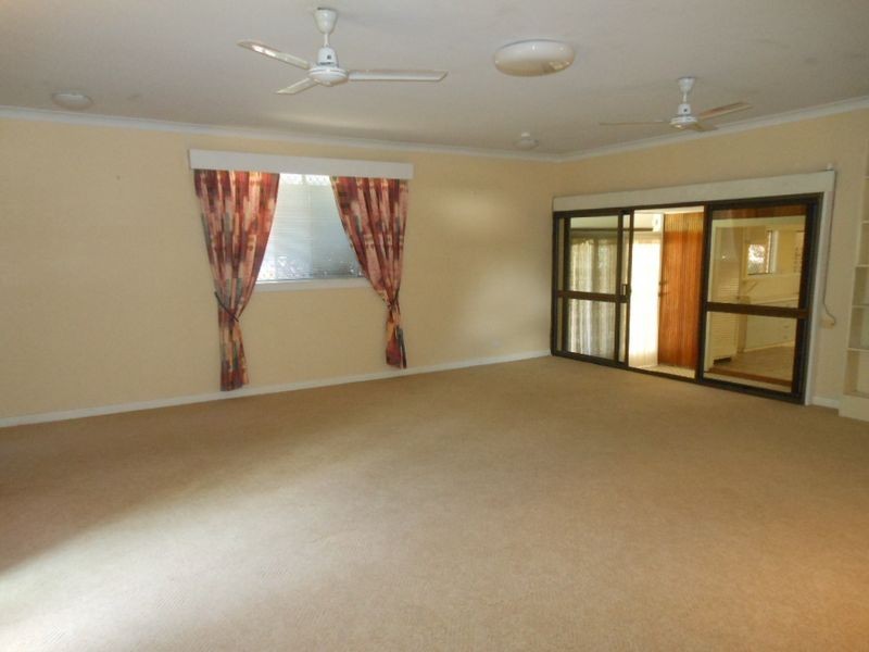 10 Maree Street, Freshwater QLD 4870