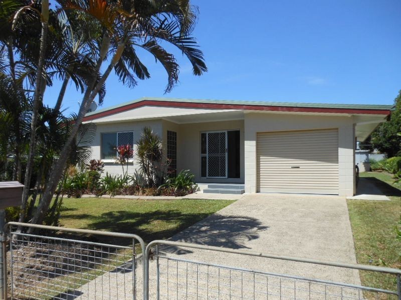 9 Alma Street, Woree QLD 4868