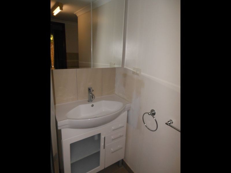 1/58 Woodward Street, Edge Hill QLD 4870