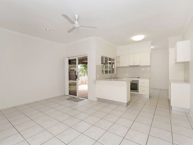 10 Finch Street, Bayview Heights QLD 4868
