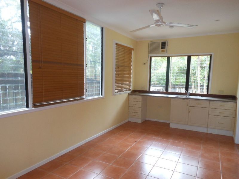1/14 Holmes Street, Stratford QLD 4870