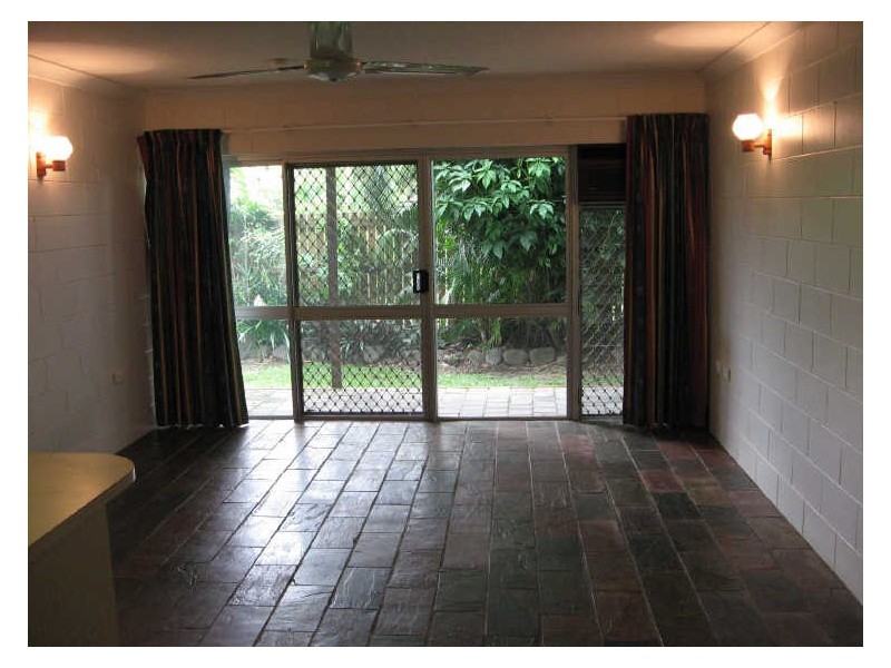 Manoora QLD 4870