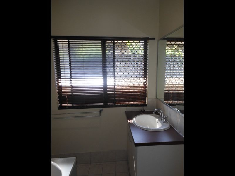 35 Mayflower Street, Mount Sheridan QLD 4868