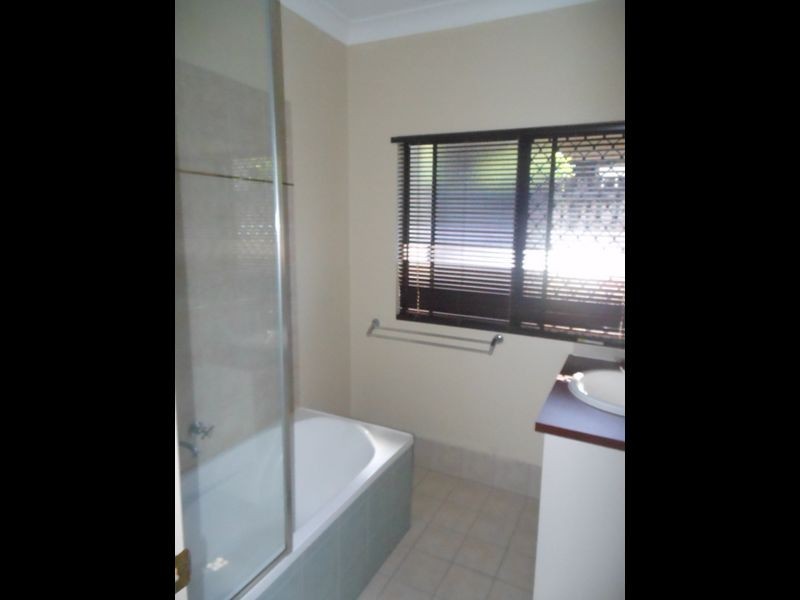 35 Mayflower Street, Mount Sheridan QLD 4868