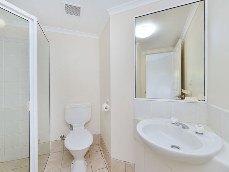 13/34 Lily Street, Cairns North QLD 4870