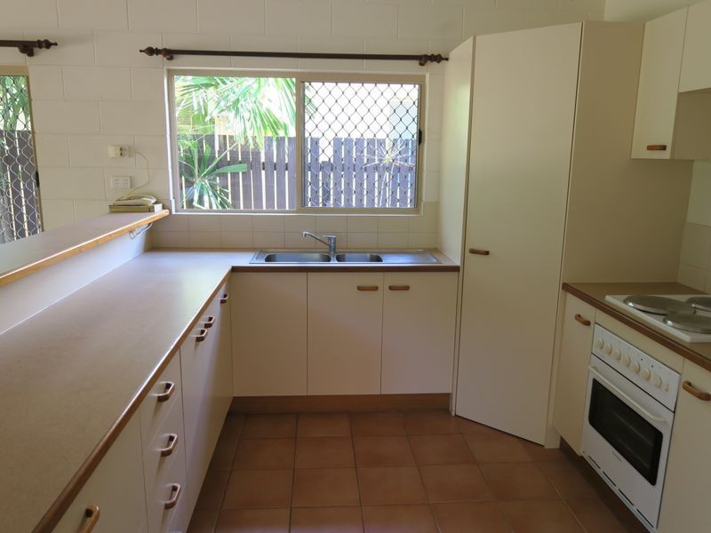 21 Small Leaf Close, Mount Sheridan QLD 4868