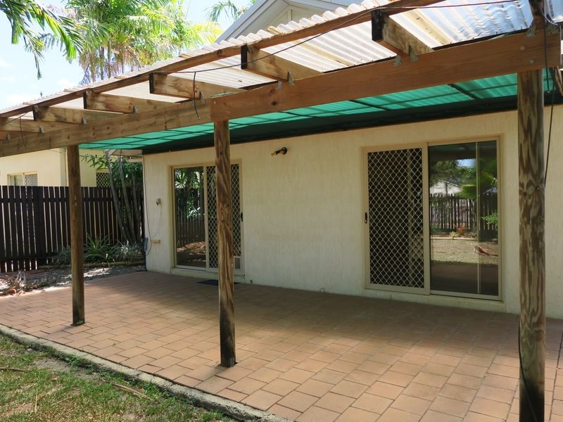 21 Small Leaf Close, Mount Sheridan QLD 4868