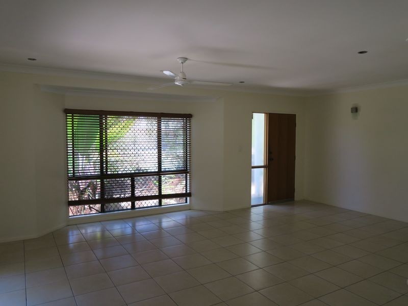 12 Greenford Close, Brinsmead QLD 4870