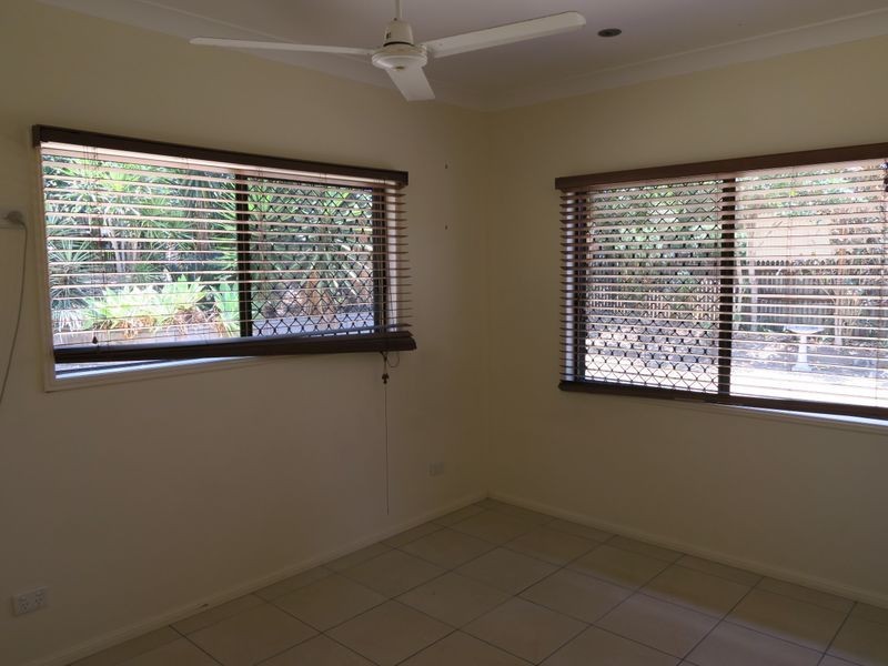 12 Greenford Close, Brinsmead QLD 4870