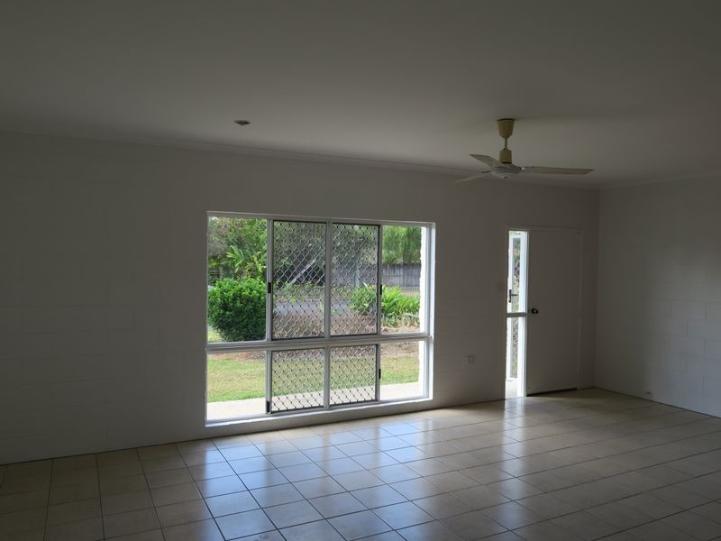 6 Redwood Street, Whitfield QLD 4870