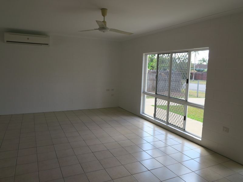 6 Redwood Street, Whitfield QLD 4870