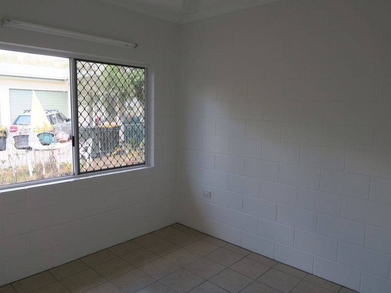 6 Redwood Street, Whitfield QLD 4870