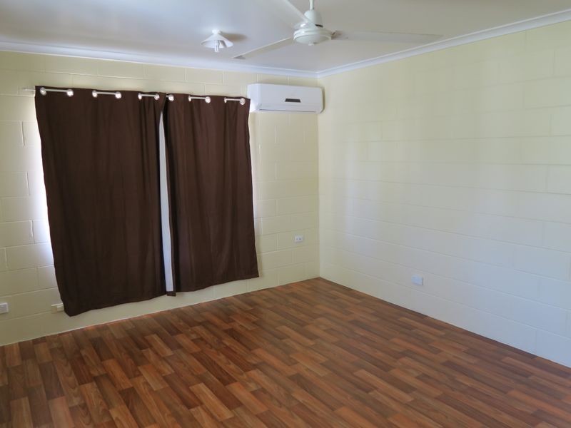 31a Enmore Street, Manoora QLD 4870