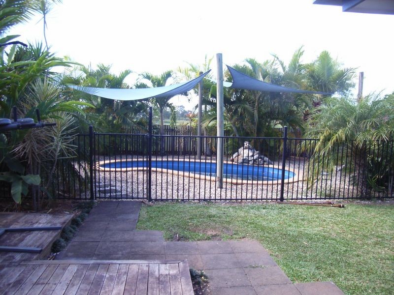 36 Impey Street, Caravonica QLD 4878