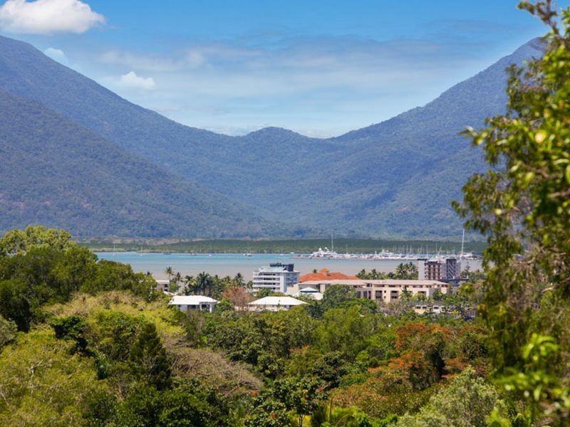 551 Mccormack Street, Edge Hill QLD 4870