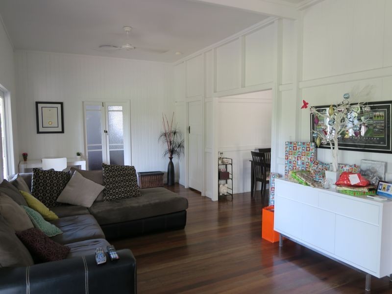 1 Pittsburg Street, White Rock QLD 4868