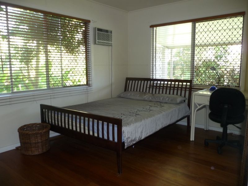 32 Cassia Street, Edge Hill QLD 4870