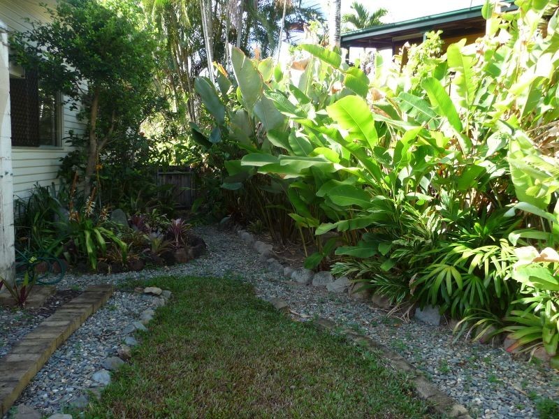 32 Cassia Street, Edge Hill QLD 4870