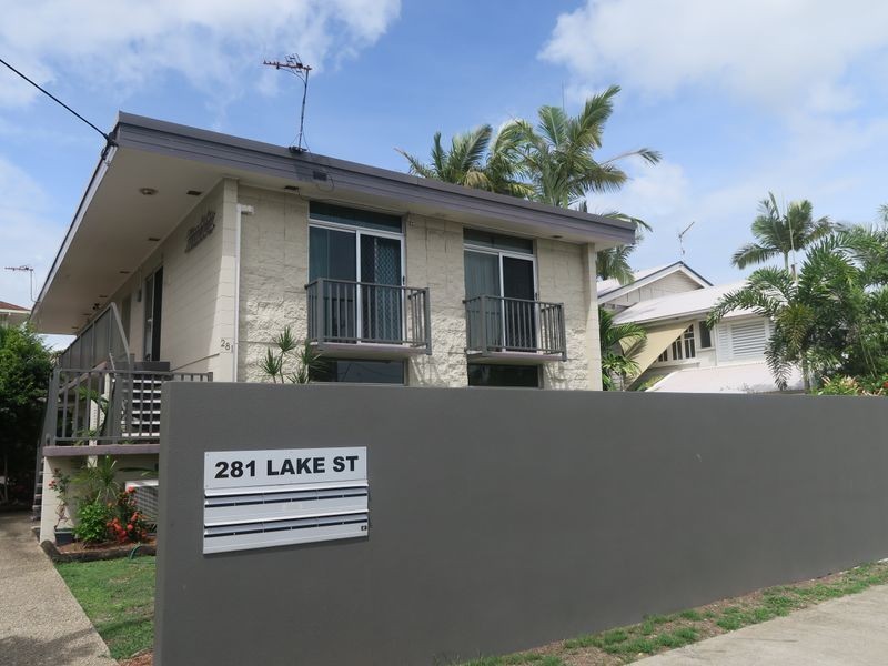 2/281 Lake Street, Cairns North QLD 4870