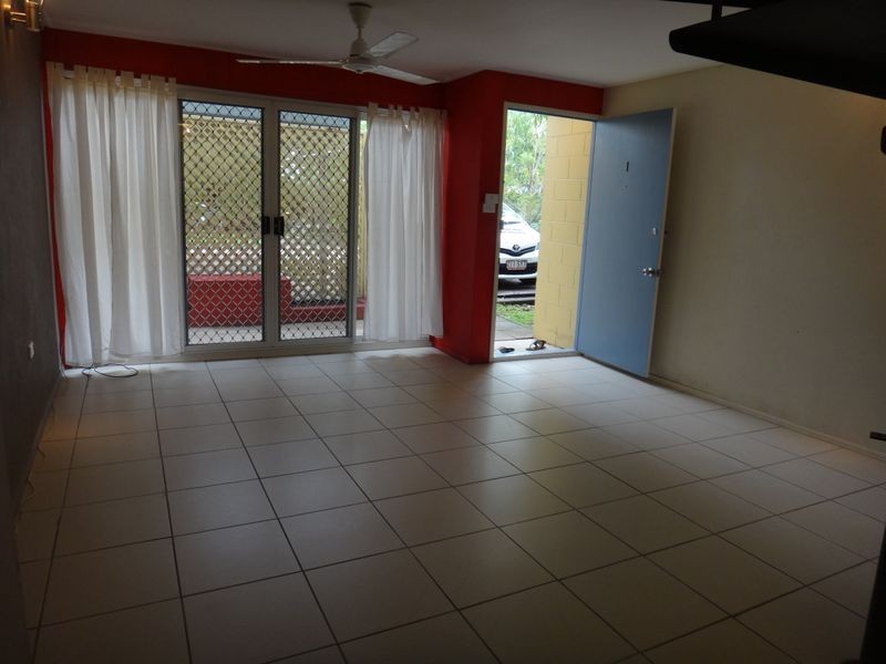 1/30 Mimosa Street, Holloways Beach QLD 4878