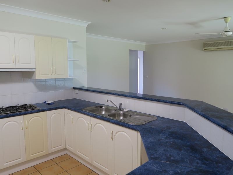 13 Obersky Close, Brinsmead QLD 4870
