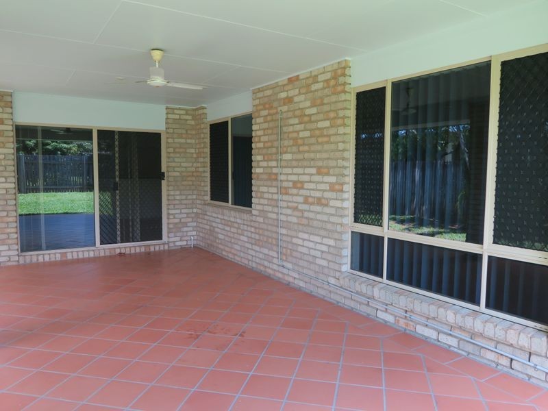 13 Obersky Close, Brinsmead QLD 4870