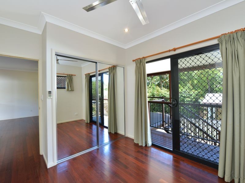 2/7 Tenni Street, Redlynch QLD 4870