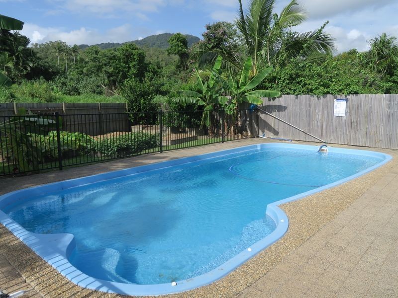 2/4 Ireland Crescent, Whitfield QLD 4870