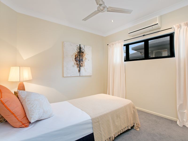 3/279 Lake Street, Cairns North QLD 4870