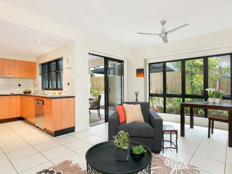 3/279 Lake Street, Cairns North QLD 4870