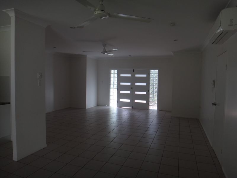 23 Cyperus Street, Redlynch QLD 4870