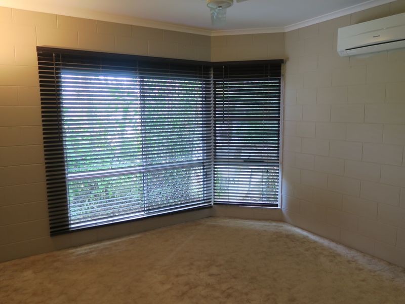 4 Butland Street, Brinsmead QLD 4870