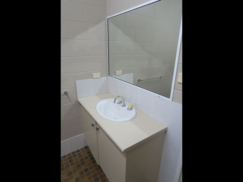 4 Butland Street, Brinsmead QLD 4870