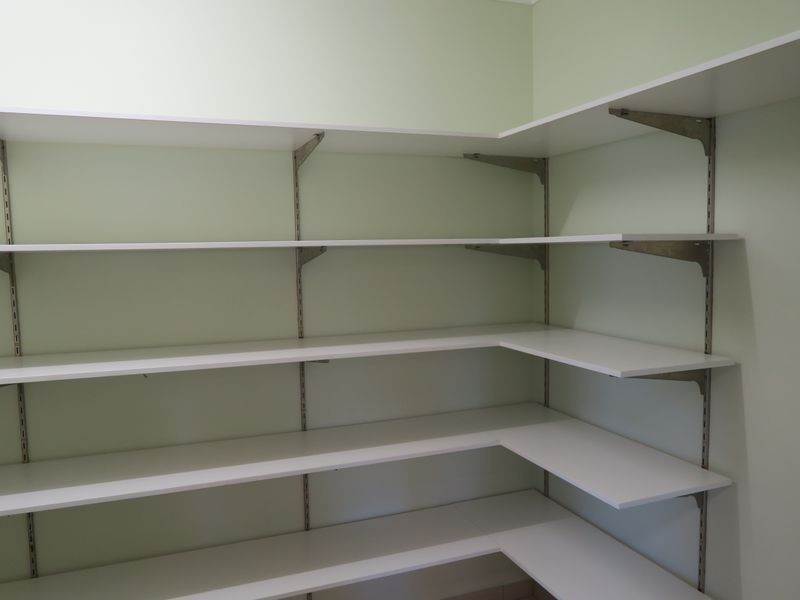 3 Alfio Close, Woree QLD 4868