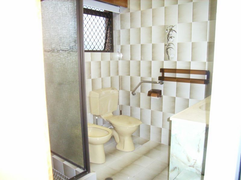 3 Alfio Close, Woree QLD 4868