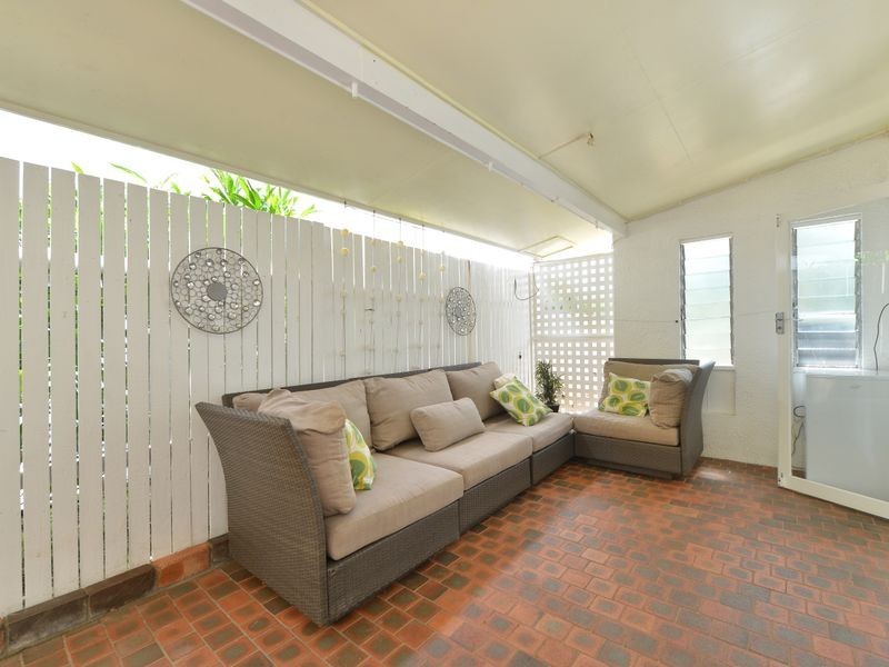 239 McManus Street, Whitfield QLD 4870