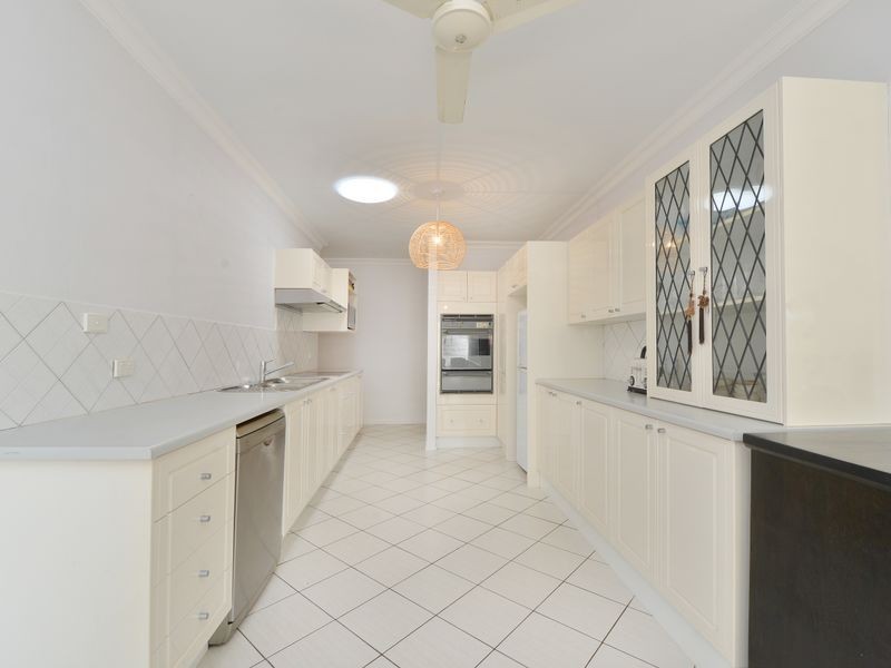 239 McManus Street, Whitfield QLD 4870