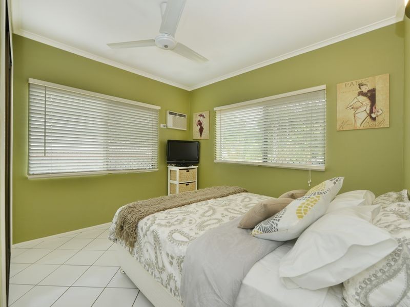 239 McManus Street, Whitfield QLD 4870