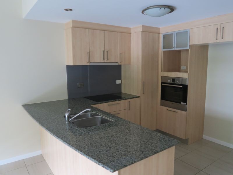 26/236 Grafton Street, Cairns North QLD 4870