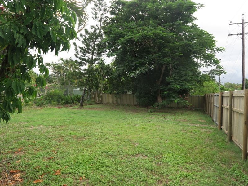437 Varley Street, Yorkeys Knob QLD 4878